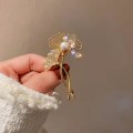 Miniatyrbild 1 av 3: Gränsöverskridande corsage mode brosch högkvalitativ bländfri butte