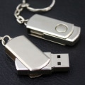Pikkukuva 2 / 5: USB 2.0 -muistitikku 32 Gt, vedenpitävä hyppyasema, auton USB-muistitikku