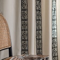 Miniatyrbillede 5 af 5: Boho-stil sorte stribede gardiner med kvast i bomuld/hør
