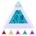 Miniatyrbild 1 av 5: 7 LED Pyramid Färgförändrande Digital Väckarklocka