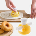Miniatyrbillede 3 af 5: Donut Cutter, Form, DIY Donut Cutter Biscuit Stempel Form, Donu