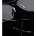 Pikkukuva 3 / 5: Miesten polarisoidut metalliset aurinkolasit Silver frame, black and gray piece