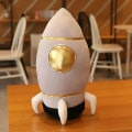 Miniatyrbillede 1 af 2: Astronaut Dukke Plys Legetøj Rumskib Dukke Børnedags Fødselsdagsgave Robot Dukke A Grey spacecraft