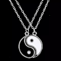 Pikkukuva 4 / 5: Pariskunnat Yhteensopivia Riipuksia Yin Yang Kaulakoru Linkitetty Trend Korut Goth