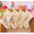 Pikkukuva 2 / 3: Joulukuusi Snowflake Pehmo-sukat (Snowflake Socks)