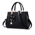 Pikkukuva 1 / 3: Butterfly One Shoulder Messenger Bag (musta)