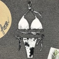 Pikkukuva 4 / 5: naiset Bandage Tie Dye Riimu Set Pehmustettu uimapuku Brasilialainen uimapuku Black L