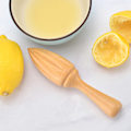 Miniatyrbillede 5 af 5: 2 X træ Citronpresser Frugtrømmer Håndlavet Juicer Extractor Køkken Gadget