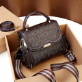 Miniatyrbild 1 av 5: Handväska Dam Retro Stripes Crossbody-väskor Elegant sömnad Axelväska konstläder A916-1164 D