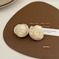 Miniatyrbillede 1 af 5: Øreringe Overdrevet blomsterstud modesmykker Ac7906 C42