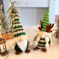 Miniatyrbillede 3 af 3: Grønt skæg Ansigtsløse mænd dukke træ strikket dukke stående ornament Sød strikket ansigtsløs gammel mand dukke festival dekoration ornament,