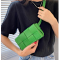 Pikkukuva 2 / 4: Kudottu Crossbody olkalaukku Kesäinen vyötärölaukku Monipuolinen mini pieni neliölaukku (vihreä)