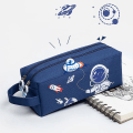 Miniatyrbild 1 av 5: Tecknad astronaut case med stor kapacitet (i rymden)