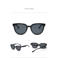 Miniatyrbillede 3 af 5: Trendy Macarons solbriller Bright black frame and all gray