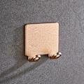 Miniatyrbillede 1 af 5: 2 stykker plads perforeringsfri aluminium knage, solid viskose vægkrog til badeværelse og badeværelse (enkelt knage, guld),