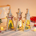Miniatyrbild 2 av 3: Julgransprydnader - Mini Glödande Julhushänge | Juldekoration med jultomten.
