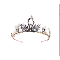 Miniatyrbild 1 av 3: Utsökt Pearl Swan Crown (guld)