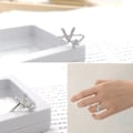 Miniatyrbild 3 av 3: Ring Justerbar Open End Koppar Brev Kvinnor Finger Smycken För Dejting Q