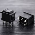 Miniatyrbild 1 av 8: KCD2 Mini Svart 6PIN På/Av/På vippbrytare Båtvippbrytare Black