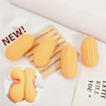 Miniatyrbillede 2 af 5: Kunstig Jordnøddes Fidget Legetøjs Sæt - Interaktiv TPR Squishy og Træk-Fra Hinanden Stressaflastende Legetøj Jordnødder Peanuts Filling with light