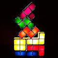Miniatyrbillede 4 af 5: Tetris Lampe, 3D DIY LED Tetris Stapelbar Natlys 7 Farver Induktionslås Skrivebordslampe Magic Blocks Puslespil Legetøj Til Børn Teen