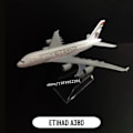 Miniatyrbild 1 av 5: Skala 1:400 Metallflygplansmodell Emirates Airlines A380 B777 Diecast Modell Flygplan Samlarföremål Leksaker För Pojkar 05.ETIHAD A380