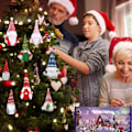 Miniatyrbillede 5 af 5: 2024 Julekalender med 24 Unikke Animefigurer, Bærbar Nedtællingskalender med Festlige Gaver til Alle Aldre 24 gnomes