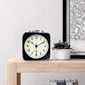 Miniatyrbild 3 av 5: 8,5 cm Analog Väckarklocka Svart Kvadrat Tyst Liten Metall Reseväckarklockor För Barns Säng