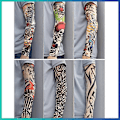 Miniatyrbillede 4 af 5: 1 stk. Åndbar Arm Sleeve 3D Tattoo UV Beskyttelse Arm Cover Cykling Solbeskyttende Covers Hurtigtørrende Sommer