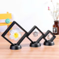 Miniatyrbillede 5 af 5: Firkantet 3D flydende smykker Mønt Display Ramme Holder Box Case m White 11*11*2cm