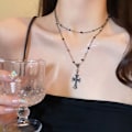 Miniatyrbilde 1 av 7: Søte Kule kvinner Cross Halskjeder Hot Punk Black Zircon Bead Lon onesize