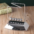 Miniatyrbilde 3 av 5: Z Newton Cradle Pendel Ball Physics Science Pendel Stål Ba one size