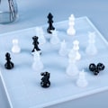 Miniatyrbillede 6 af 8: 1Pc DIY skakstykke Krystal Epoxyharpiksform Queen King 3D Ches knight