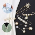 Pikkukuva 2 / 5: Vaatteet Rintaneulat Pearl Lapel Pin Neulemekko Rintakoru Housut Pi A