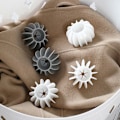Pikkukuva 2 / 5: 1/3 kpl Silicone Magic Laundry Ball Uudelleenkäytettävät vaatteet Hiustenpoisto Gray 3Pcs