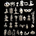 Pikkukuva 4 / 5: 50 kpl Mixed Halloween Bat Skeleton Hopeakoruiset riipukset DIY J Silver
