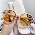 Pikkukuva 4 / 8: n Style Vintage Geometry Shape Frame Aurinkosuojalasit UV Protec Black