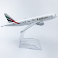 Miniatyrbillede 3 af 5: Skala 1:400 Metal Fly Replika Emirates Airlines777 Model