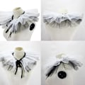 Miniatyrbillede 3 af 5: Dame Renaissance Tyl Flæse Falsk Krave Lagdelt Sort Hvid Mesh Klovn Choker Snøre Viktoriansk Halskrave Sjal Cosplay Rekvisitter【HY】
