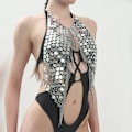 Miniatyrbilde 4 av 5: Sexy Halter Ryggløs Tank Top BH Kroppskjede Halskjede Perler Party for Kvinner