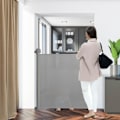 Miniatyrbild 3 av 4: UISEBRT PVC-trappskyddsstaket 0 till 180 cm utbyggbart säkerhetsstaket för kök, trappor, dörrar (grå)