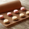Miniatyrbild 8 av 11: Bakplåtspapper i silikon, fettbeständigt, för kakor coffee one-size