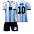 Pikkukuva 1 / 5: Argentiinan jalkapallomaajoukkueen MM-kisapaita Messi No.10, lasten koko 16