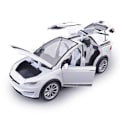 Pikkukuva 1 / 5: 1:24 Tesla Model X SUV Seosautomalli Painevalettu Metalliauto Ajoneuvomalli Simulaatio Ääni- ja Valokokoelma Lasten Lelulahja White
