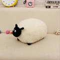Pikkukuva 1 / 5: Shirley Pehmolelu Shaun The Sheep -hahmo Valkoinen Harmaa Vauvan lelu