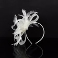 Miniatyrbild 2 av 4: Kvinnlig Fascinator Hatt Blomma Bröllop Fascinator Hårband Fjäder Brud Hårprydnad Hårprydnader Hatt Bowler Mini Topphatt Hårklämmor(beige)