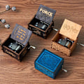 Miniatyrbillede 3 af 5: Træ Musikæske - Håndsving Musikæske, En række forskellige stilarter Håndgraveret Træ Musikæske (game of Thrones（træfarve）)