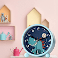 Miniatyrbild 5 av 5: Barnklocka - Utan tickande barnklocka - Blå analog klocka - Med