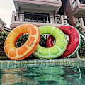 Miniatyrbillede 2 af 5: 1 stk. Frugt Pool Float Vandmelon Kiwi Appelsin Citron Badering 27,5\" - Oppustelig Tube Float Legetøj (PVC Fortykket) Kiwi Fruit