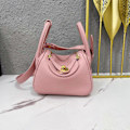 Miniatyrbilde 1 av 5: Stor jente rosa gullknapp 26cm Lindy Rosa Kuskinn Lær Messenger Bag med Stor Gullknapp for Kvinner 26cm Large girl pink gold button 26cm